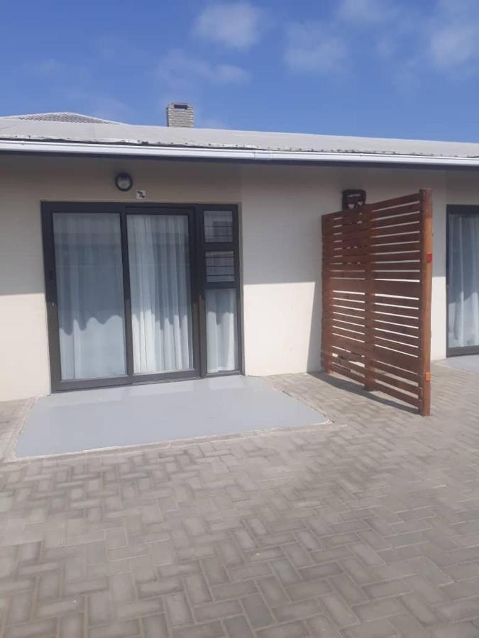 Sunflower Self-Catering Walvisbaai Buitenkant foto