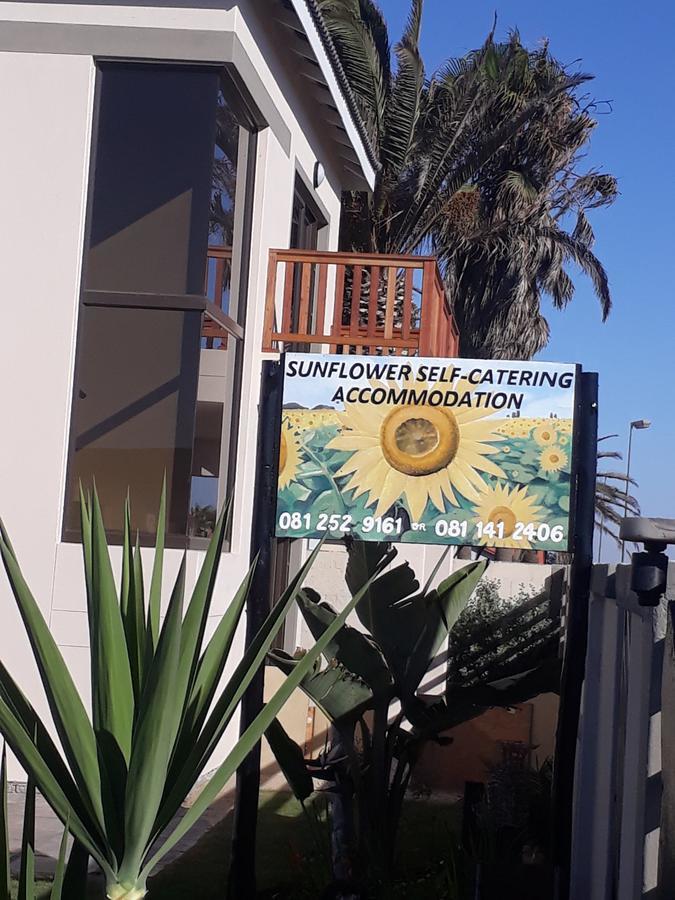 Sunflower Self-Catering Walvisbaai Buitenkant foto