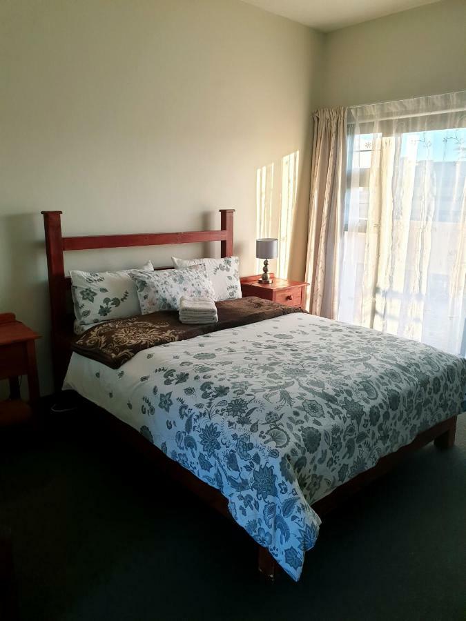 Sunflower Self-Catering Walvisbaai Buitenkant foto